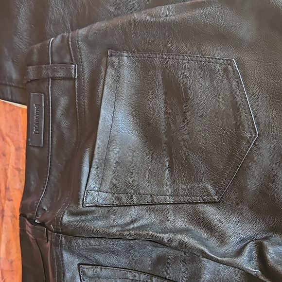S Black Vegan leather pants - Picture 4 of 7